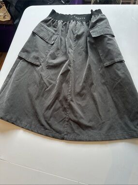 P—Element Dark Gray A-Line Cargo Skirt with Elastic Waistband